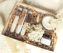 Load image into Gallery viewer, Keep Calm Gift Set Box