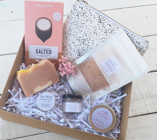 Gift set discount for teenage girl